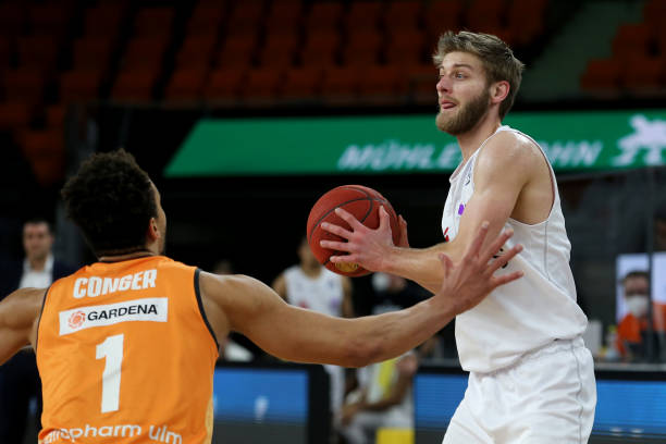 达到与前辈 达到与前辈