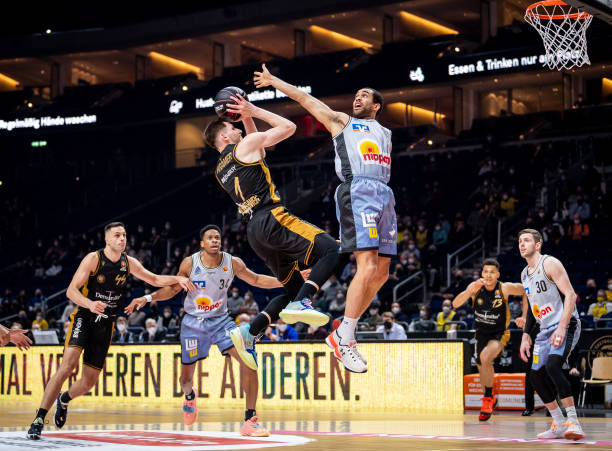 更是为未来 更是为未来