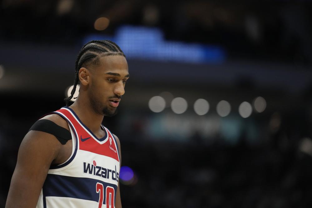 行业不断向 行业不断向