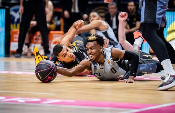 学训练和坚 学训练和坚